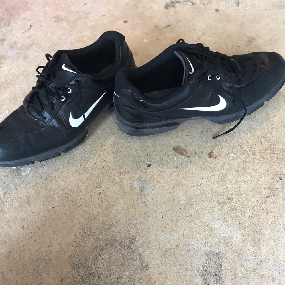 Nike Durasport III Waterproof Golf Shoes